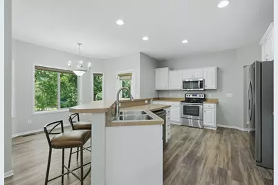 10190 Noble Court N, Brooklyn Park, MN 55443 - Photo 12