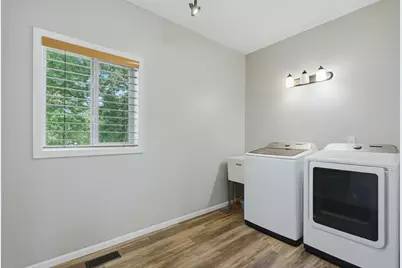 10190 Noble Court N, Brooklyn Park, MN 55443 - Photo 18