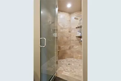 555 Oak Ridge Place #150, Hopkins, MN 55305 - Photo 28