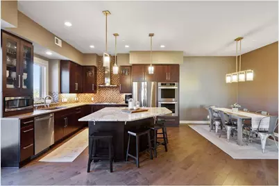 555 Oak Ridge Place #150, Hopkins, MN 55305 - Photo 16
