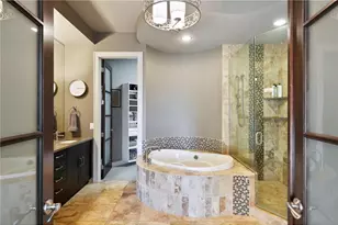 555 Oak Ridge Pl, Hopkins, MN 55305 - Photo 20
