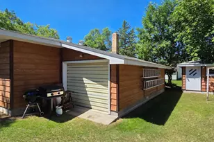 1324 8th Ave, International Falls, MN 56649 - Photo 20