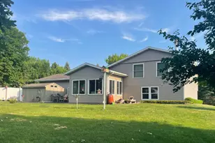 3925 8th St NE, Willmar, MN 56201 - Photo 2
