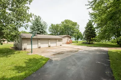 1009 County Road 10 NE, Osakis, MN 56360 - Photo 4