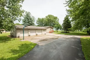 1009 County Rd 10 NE, Osakis, MN 56360 - Photo 4
