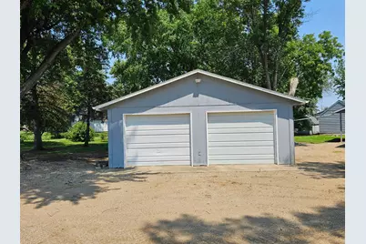 131 E Dineen Street, Sanborn, MN 56083 - Photo 24