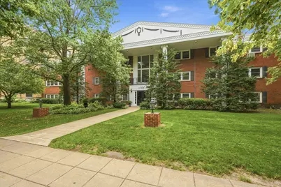 456 Summit Avenue #203, Saint Paul, MN 55102 - Photo 1
