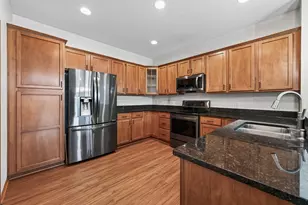 18894 97th Pl N, Maple Grove, MN 55311 - Photo 2
