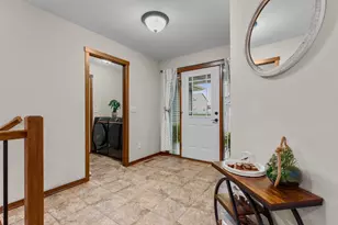 3993 Stone Point Dr NE, Rochester, MN 55906 - Photo 8