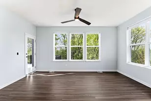 4648 Benjamin Pl, Woodbury, MN 55129 - Photo 6