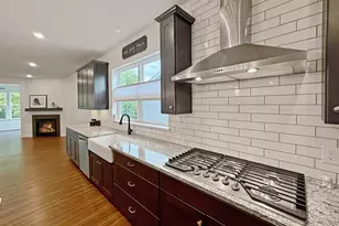4648 Benjamin Pl, Woodbury, MN 55129 - Photo 2