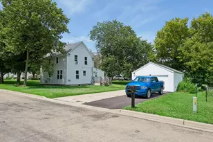 415 Francis St, Faribault, MN 55021 - Photo 34