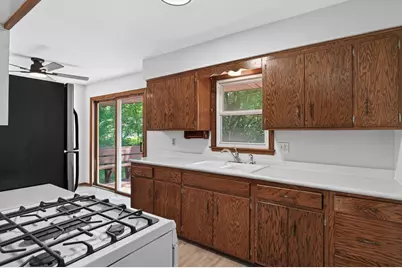 7432 Idaho Avenue N, Brooklyn Park, MN 55428 - Photo 8