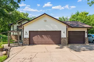 6386 255th St, Wyoming, MN 55092 - Photo 2