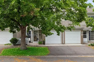 13480 60th Pl N, Plymouth, MN 55446 - Photo 1