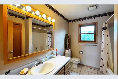 4475 Moccasin Point Road, Tower, MN 55790 - Photo 18