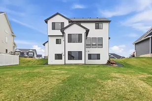 18348 Gibbon Ct, Lakeville, MN 55044 - Photo 48