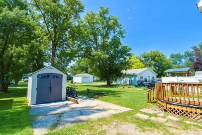 615 Markley Avenue S, Thief River Falls, MN 56701 - Photo 24