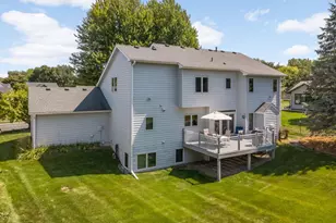 527 Hackmore Dr, Eagan, MN 55123 - Photo 1