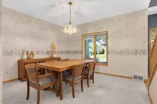 527 Hackmore Dr, Eagan, MN 55123 - Photo 28