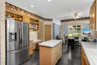 527 Hackmore Drive, Eagan, MN 55123 - Photo 26