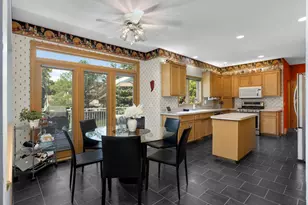 527 Hackmore Dr, Eagan, MN 55123 - Photo 22