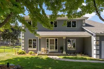 527 Hackmore Drive, Eagan, MN 55123 - Photo 2