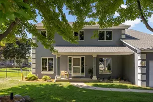527 Hackmore Dr, Eagan, MN 55123 - Photo 2