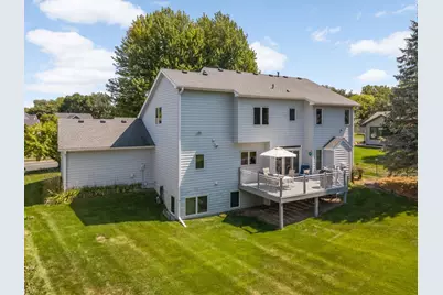 527 Hackmore Drive, Eagan, MN 55123 - Photo 4