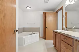 1114 Hidden Creek Blvd, Mayer, MN 55360 - Photo 18