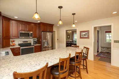 1424 Woodland Drive SW, Rochester, MN 55902 - Photo 4