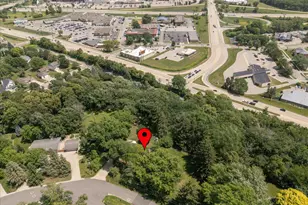 1424 Woodland Dr SW, Rochester, MN 55902 - Photo 2