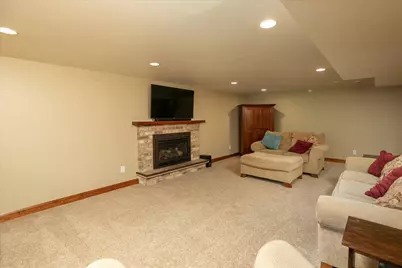 1424 Woodland Drive SW, Rochester, MN 55902 - Photo 20
