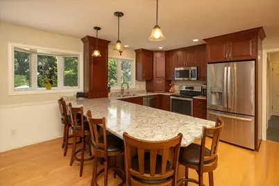 1424 Woodland Drive SW, Rochester, MN 55902 - Photo 4