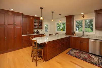 1424 Woodland Drive SW, Rochester, MN 55902 - Photo 10