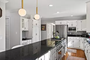 1504 Fairfield Rd S, Minnetonka, MN 55305 - Photo 16