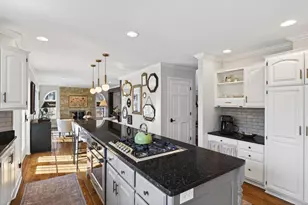 1504 Fairfield Rd S, Minnetonka, MN 55305 - Photo 20