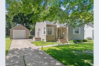 1903 4th Avenue SW, Austin, MN 55912 - Photo 2