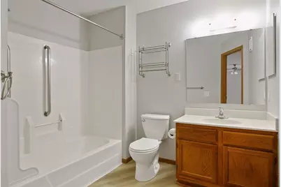 720 3rd Avenue NE #113, Minneapolis, MN 55413 - Photo 10