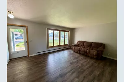 1519 6th Avenue, Mountain Lake, MN 56159 - Photo 10