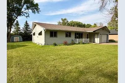 1519 6th Avenue, Mountain Lake, MN 56159 - Photo 2