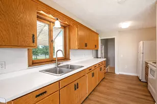 1407 4th Ave SW, Austin, MN 55912 - Photo 22