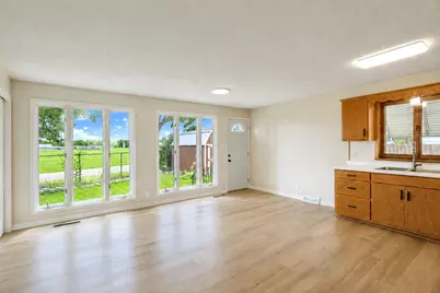 1407 4th Avenue SW, Austin, MN 55912 - Photo 20