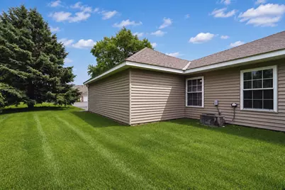 2102 Oak Tree Lane #A, Austin, MN 55912 - Photo 28