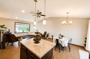 906 7th Ave, Wanamingo, MN 55983 - Photo 8