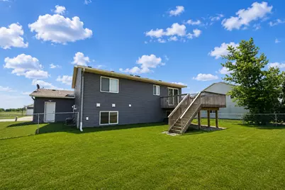 906 7th Avenue, Wanamingo, MN 55983 - Photo 2