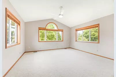 6799 Sunnyslope Drive N, Maple Grove, MN 55311 - Photo 12