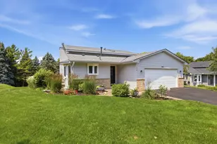 6799 Sunnyslope Dr N, Maple Grove, MN 55311 - Photo 2