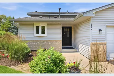 6799 Sunnyslope Drive N, Maple Grove, MN 55311 - Photo 2