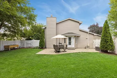 10028 Park Circle, Bloomington, MN 55420 - Photo 30